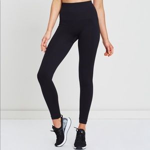 Spanx Look at Me Now Leggings